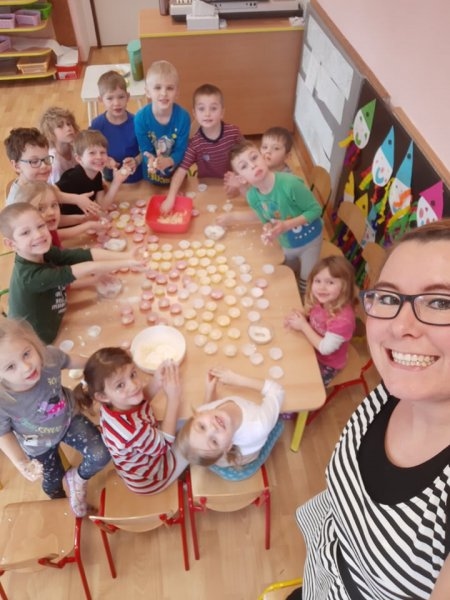 „Pečení“ rafaelo kuliček a masopustní průvod 2020 - Image 10