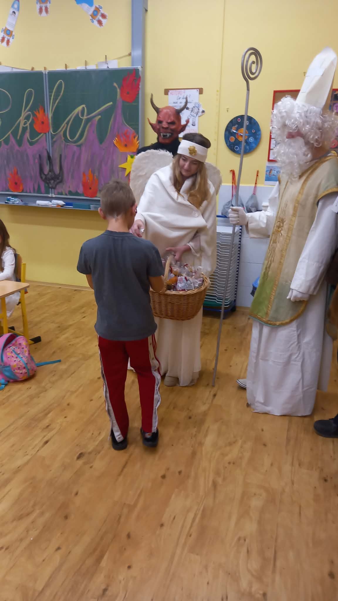 Mikulášská nadílka v ZŠ