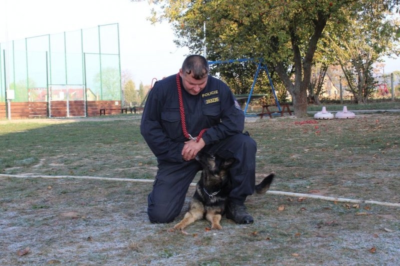 Návštěva od policie &#8211; 22. 10. 2018 - Image 9