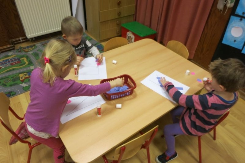 Růžová a fialová středa - Image 11