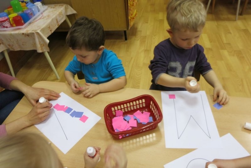 Růžová a fialová středa - Image 8