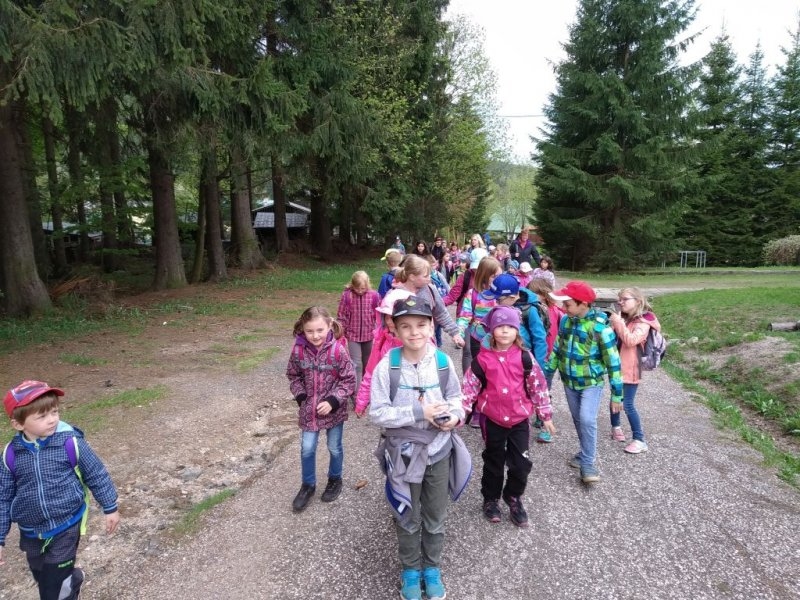 Výlet ZŠ a MŠ (předškoláci) 20. 5. 2019 &#8211;  Sklárna Harrachov, Mumlavské vodopády - Image 7