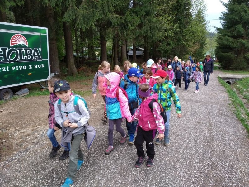 Výlet ZŠ a MŠ (předškoláci) 20. 5. 2019 &#8211;  Sklárna Harrachov, Mumlavské vodopády - Image 8