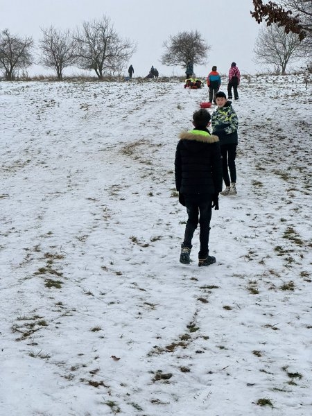 RADOVÁNKY NA SNĚHU - Image 7