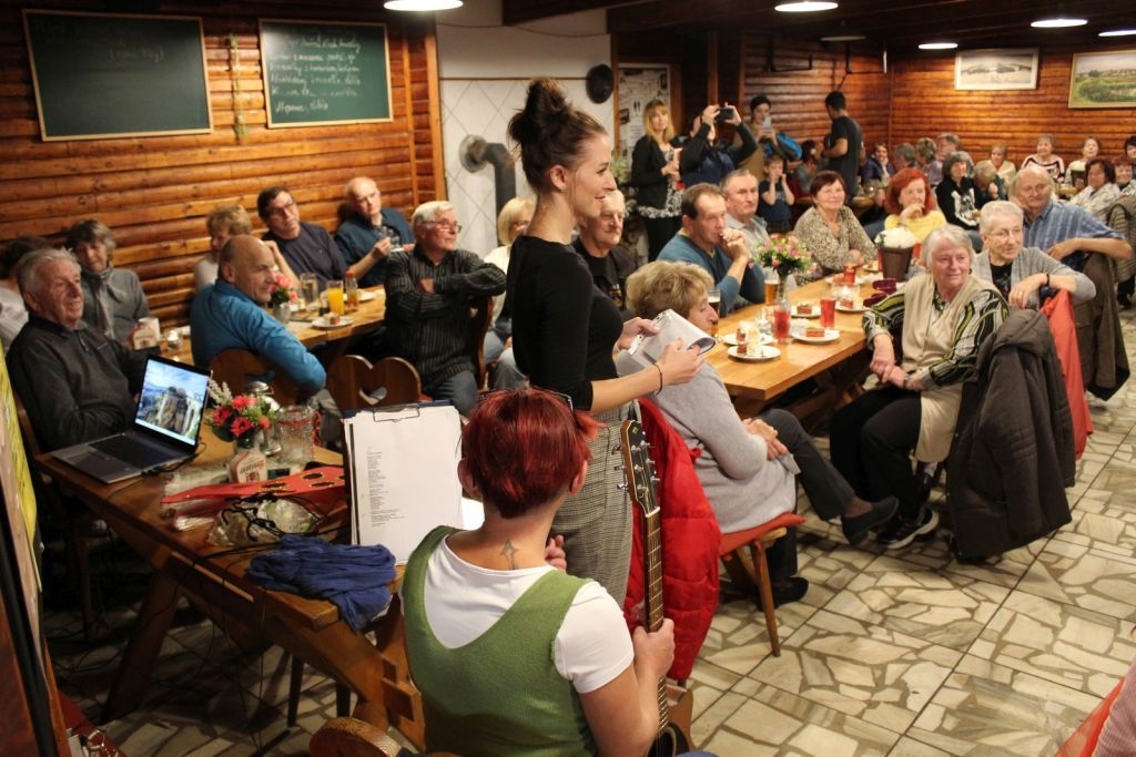 Vystoupení pro místní seniory 22. 10. 2025