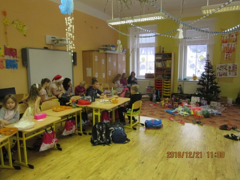 Vánoční nadílka v ZŠ - Image 3