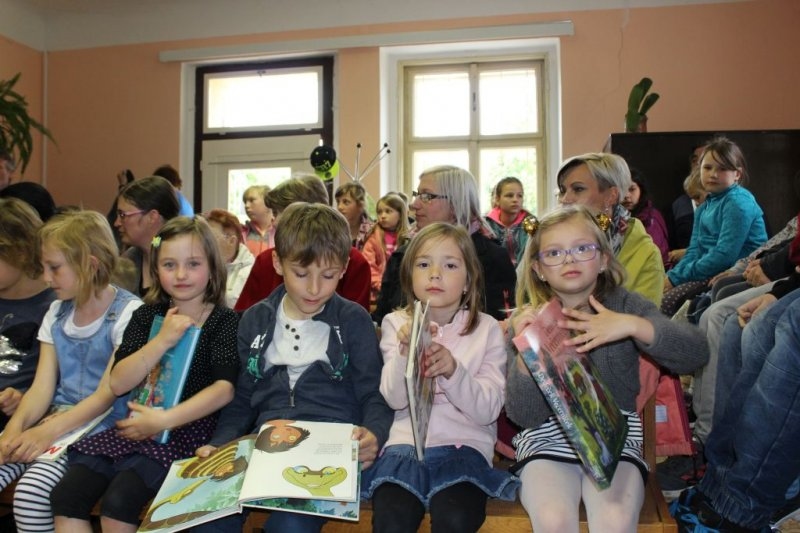 Pasování prvňáků na čtenáře – 3. 5. 2019 - Image 5