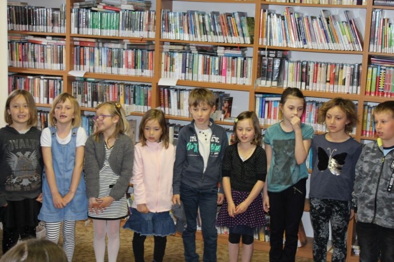 Pasování prvňáků na čtenáře – 3. 5. 2019 - Image 11