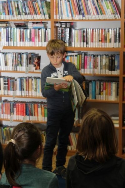 Pasování prvňáků na čtenáře – 3. 5. 2019 - Image 19