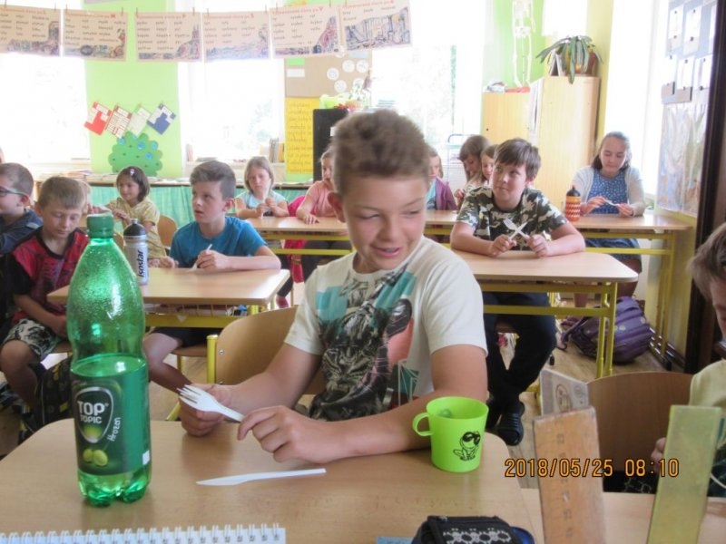 Stolování – 25.5.2018 - Image 5