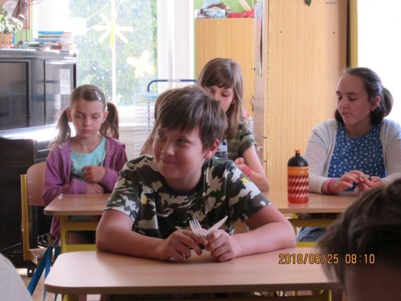 Stolování – 25.5.2018 - Image 6