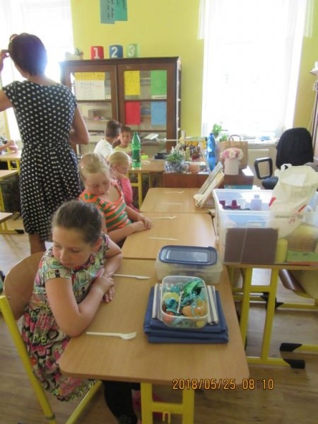 Stolování – 25.5.2018 - Image 8