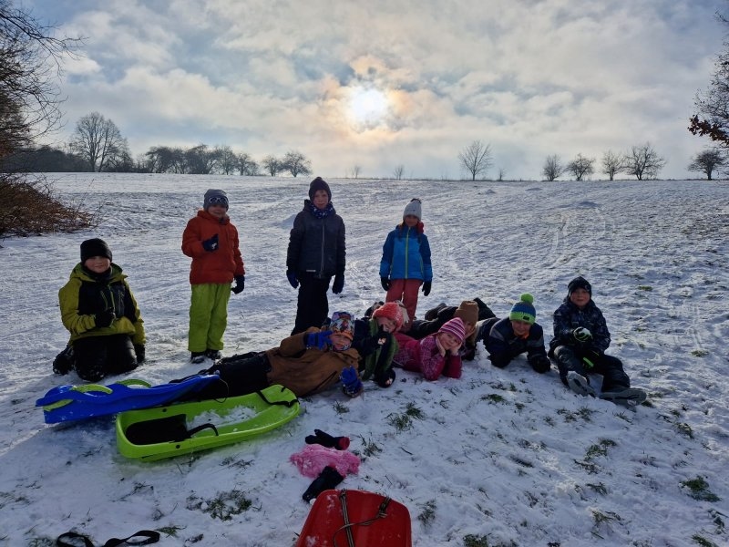 RADOVÁNKY NA SNĚHU - Image 10