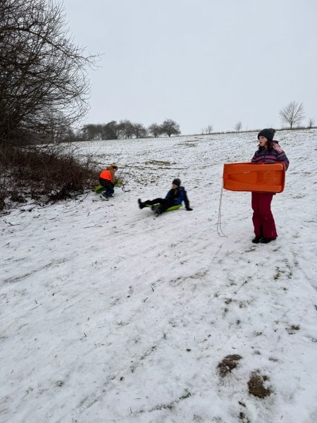 RADOVÁNKY NA SNĚHU - Image 6